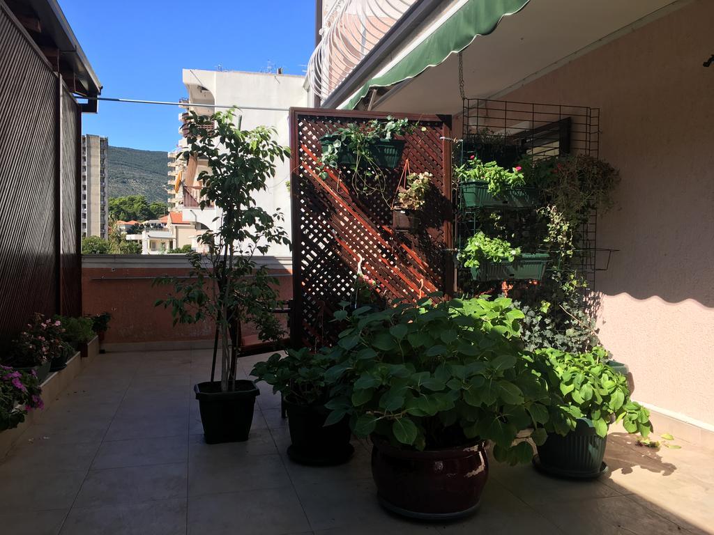 Apartments Upitnik Herceg Novi Exterior foto