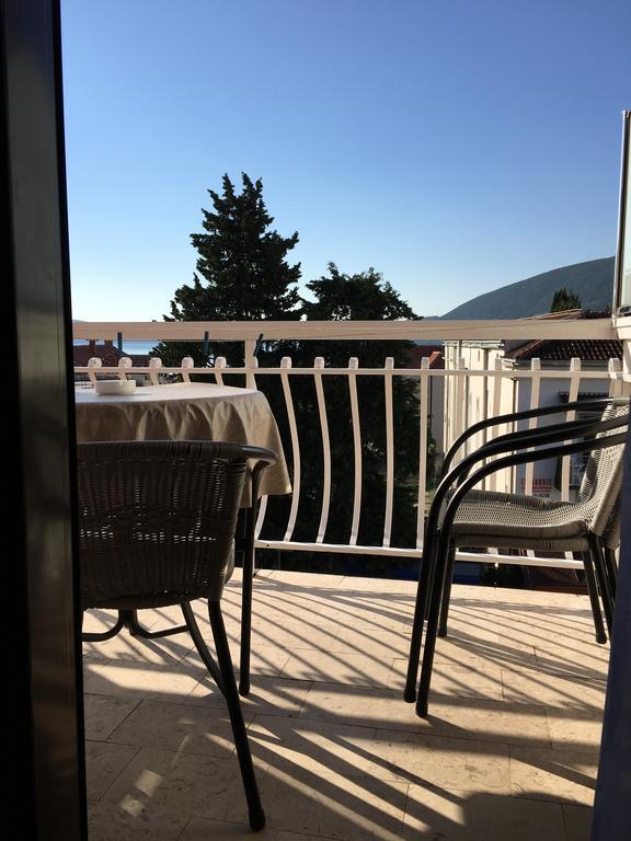 Apartments Upitnik Herceg Novi Exterior foto